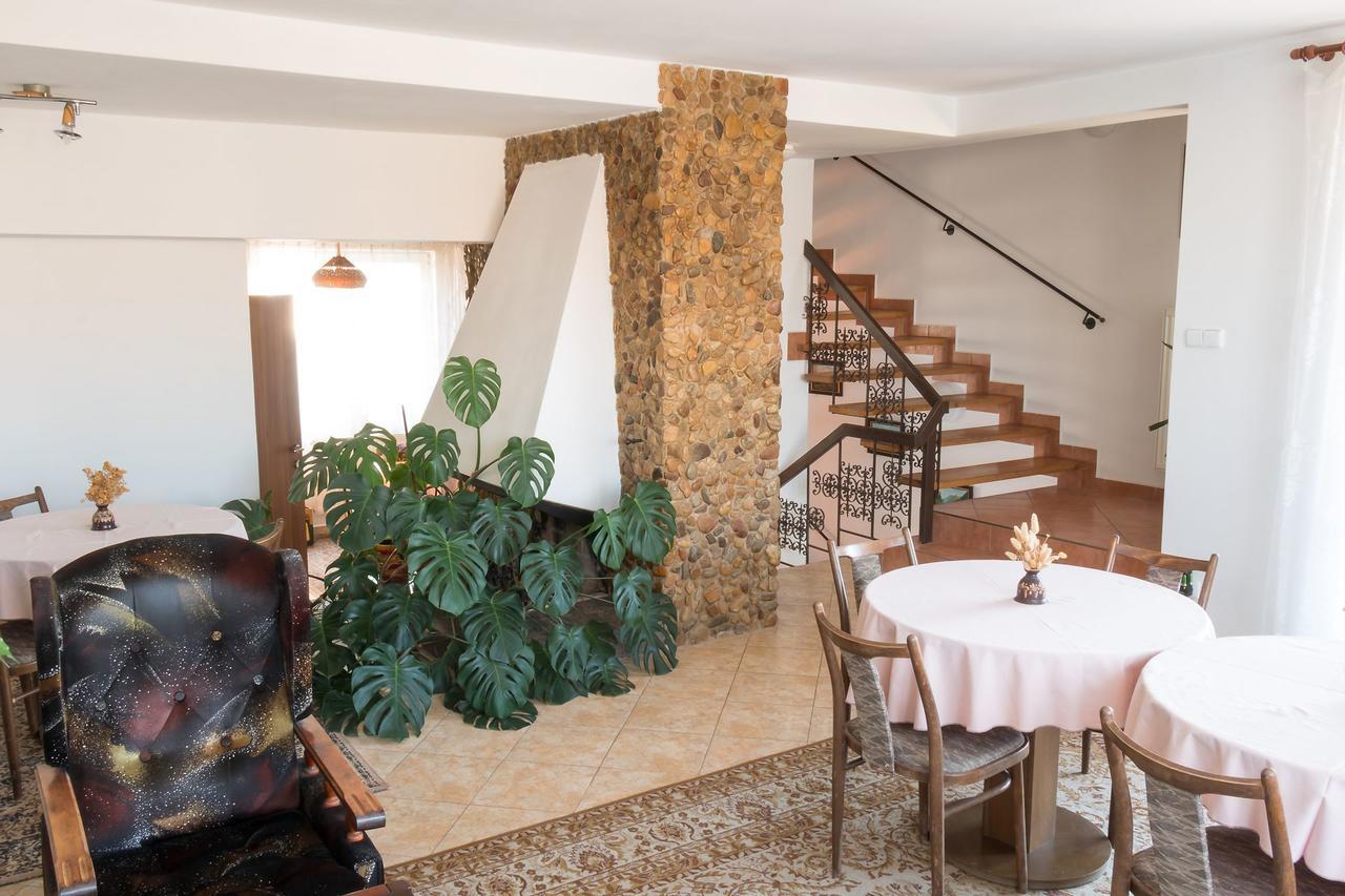 Alton Garni Hotel Ceske Budejovice Eksteriør billede