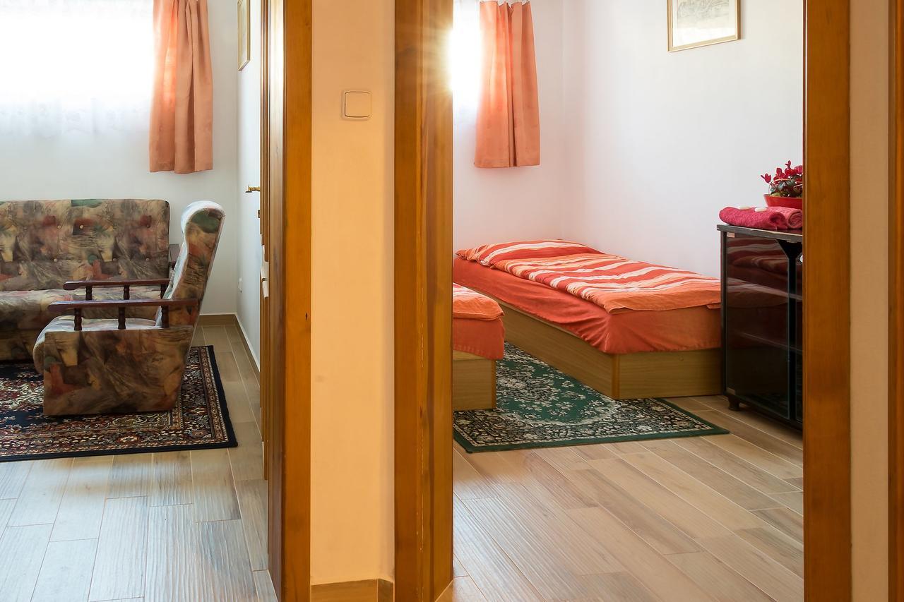 Alton Garni Hotel Ceske Budejovice Eksteriør billede